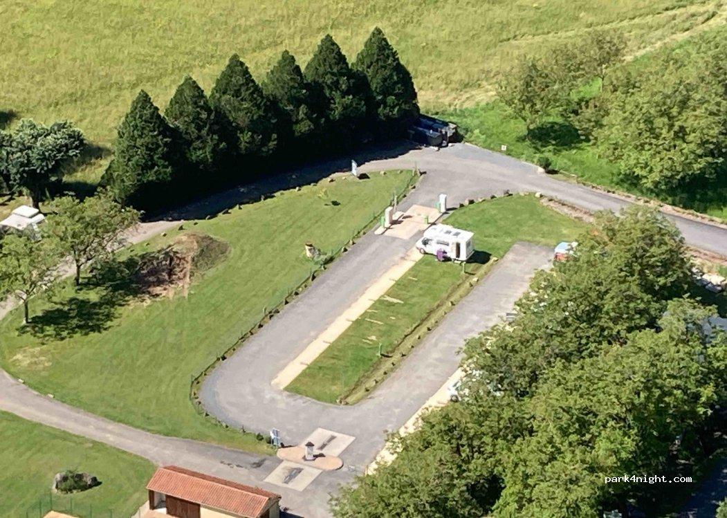 Aire de Camping Cra Park VEZAC - Foto 2