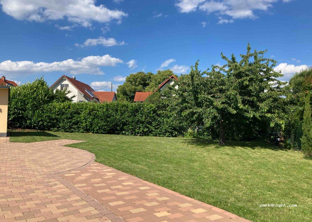 Wohnmobilstellplatz Wein- und Sekthaus Schreieck Maikammer - Foto 4