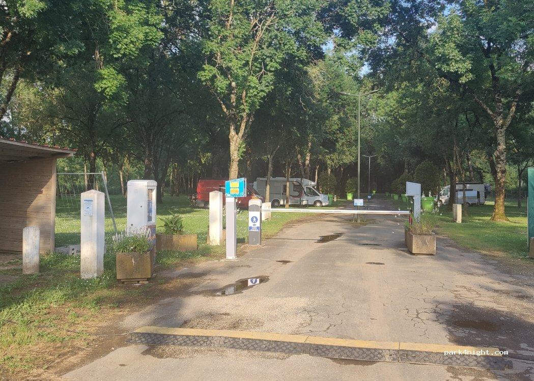 Aire de camping-cars de Marmande - Foto 4