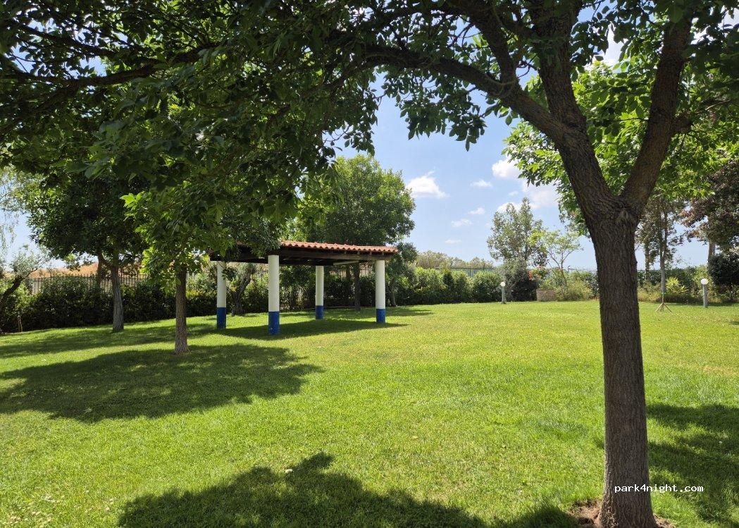 Parque de autocaravanas da Quinta da Cerca - Foto 3