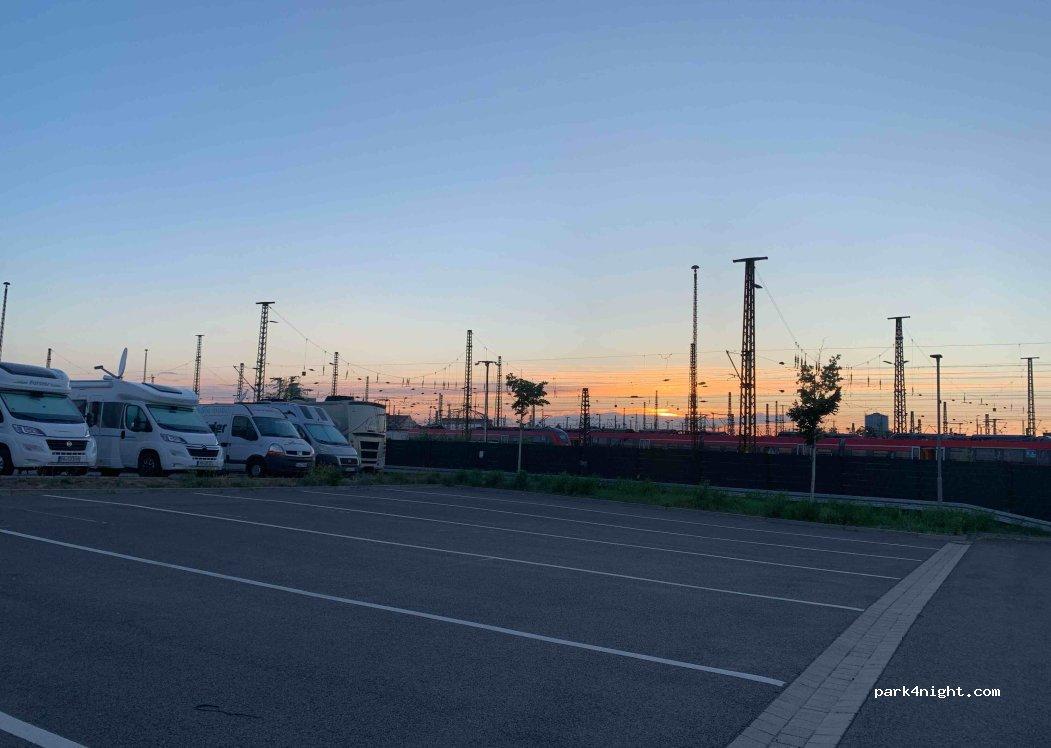 Stellplatz "Parken am Goldstück" - Foto 3