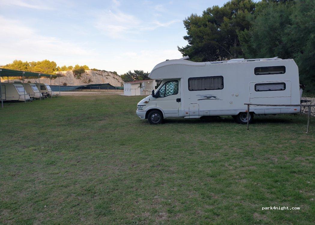 Parcheggio Attrezzato per Camper “Baia di San Lorenzo” - Foto 5