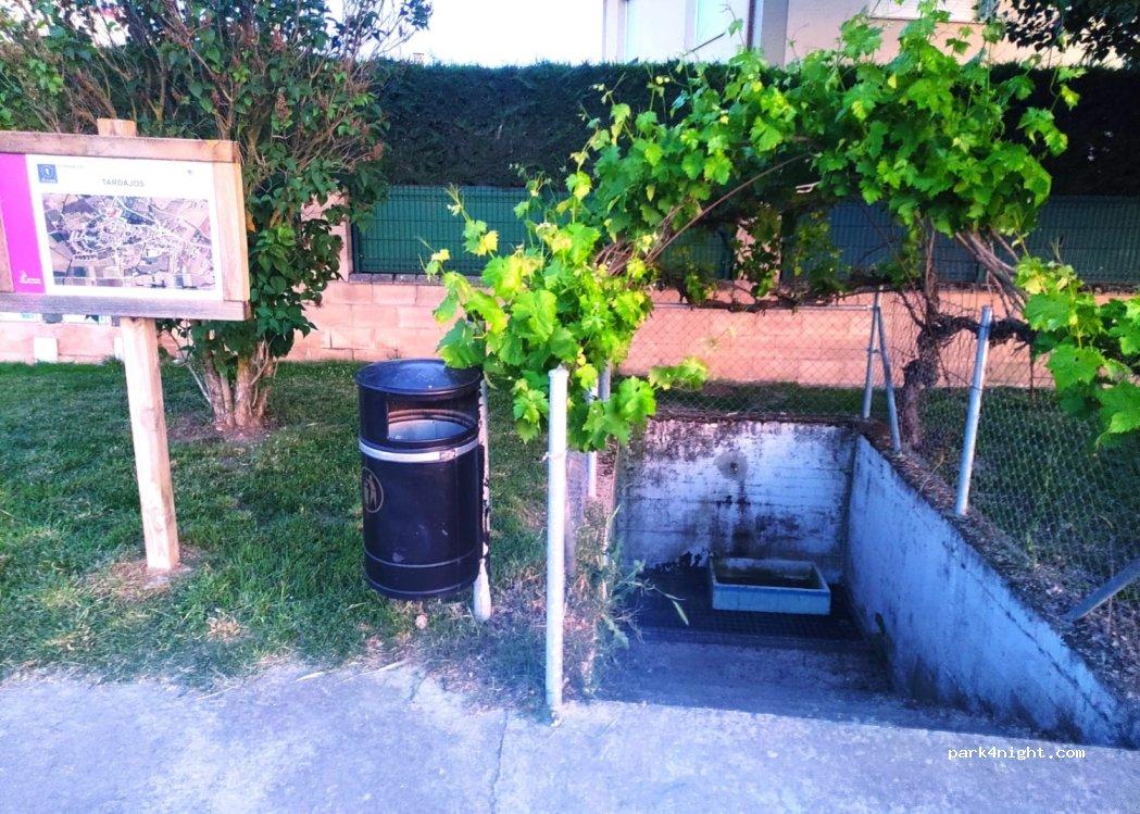 Área de autocaravanas municipal Tardajos - Foto 3