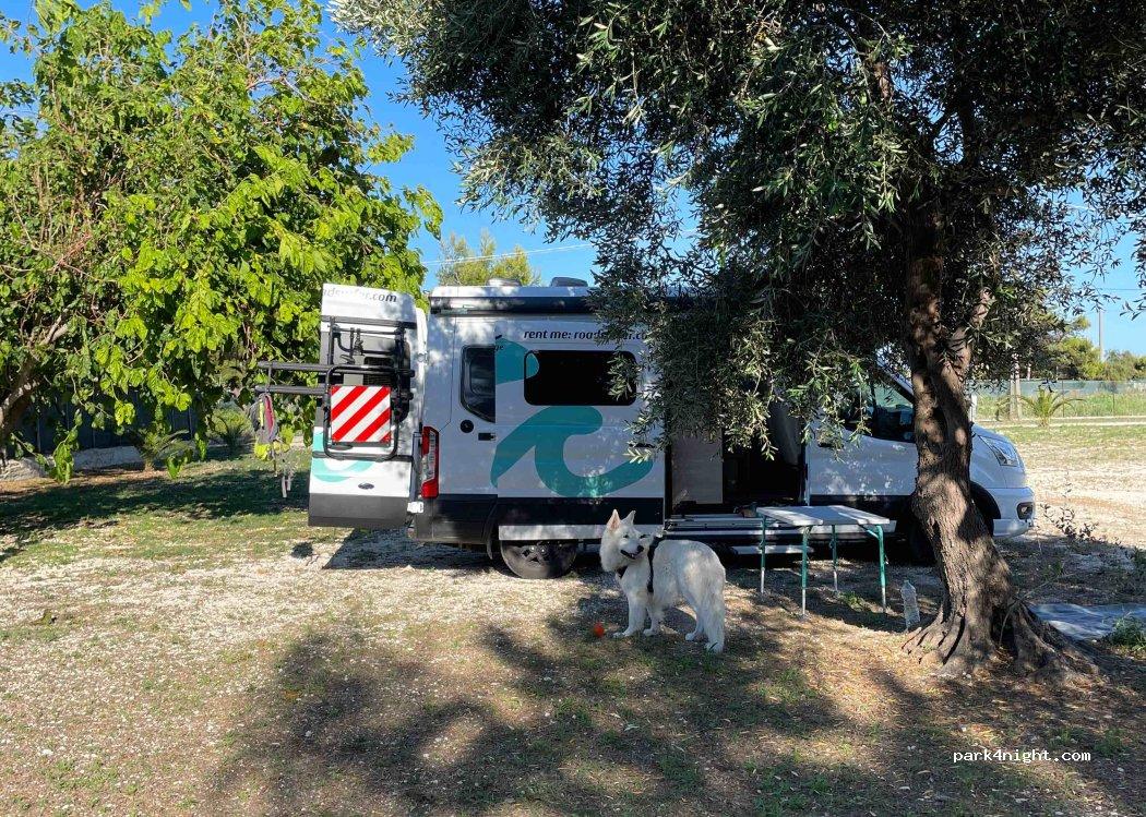 Sosta Camper Il Ruscello, a Vieste (Molinella) sul Mare - Foto 4
