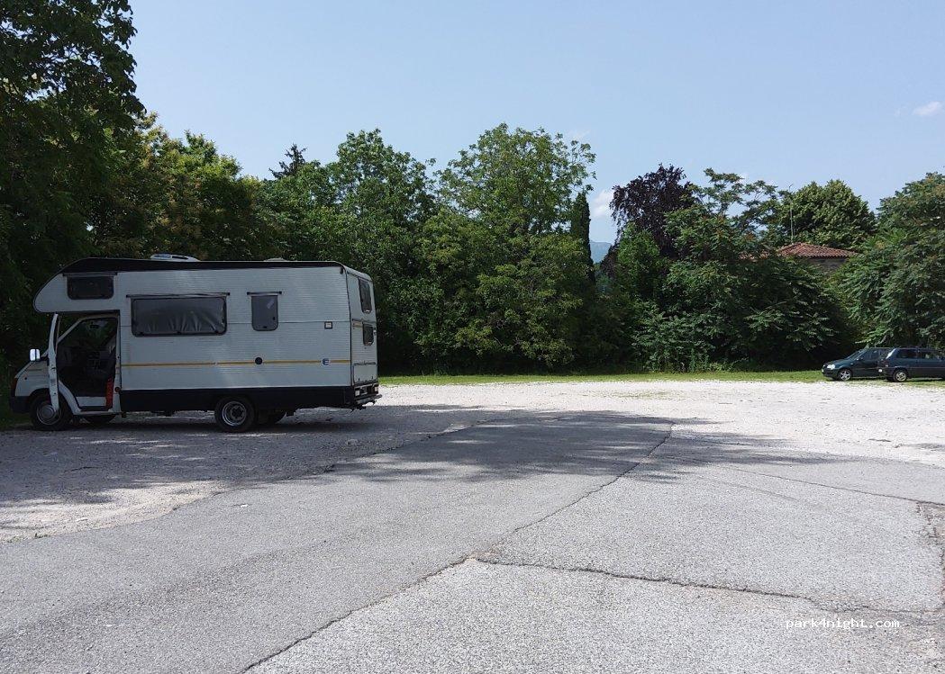 Área Sosta Camper 33017 Tarcento UD