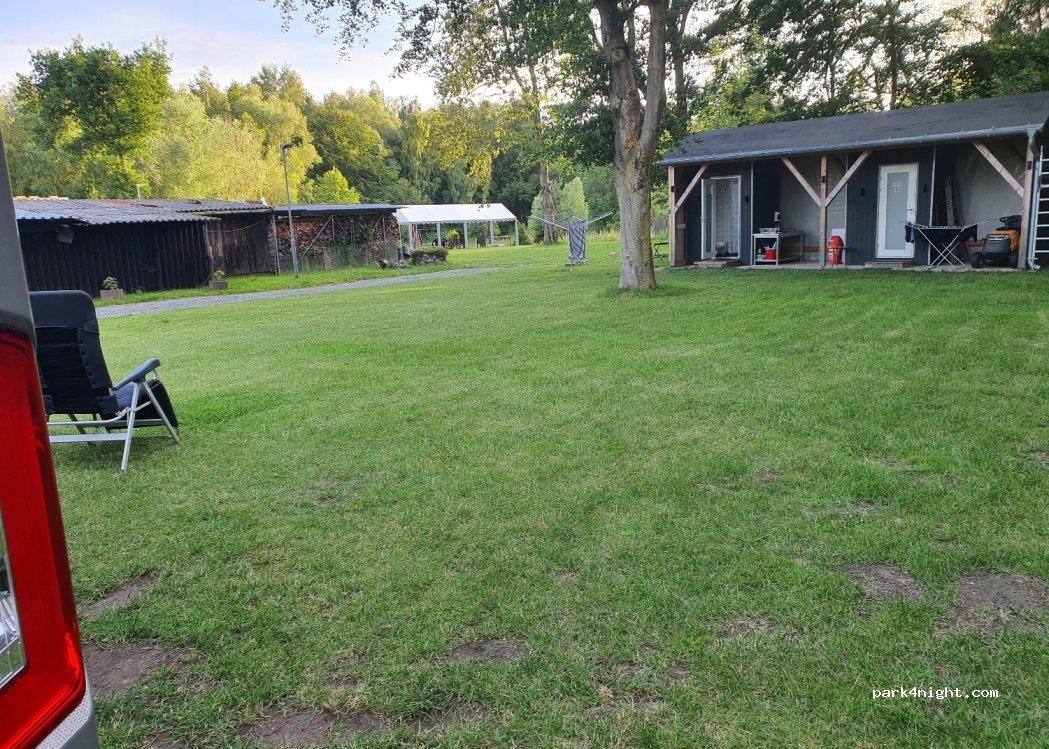 Stellplatz Wohnmobil und Ferienhaus - Foto 3