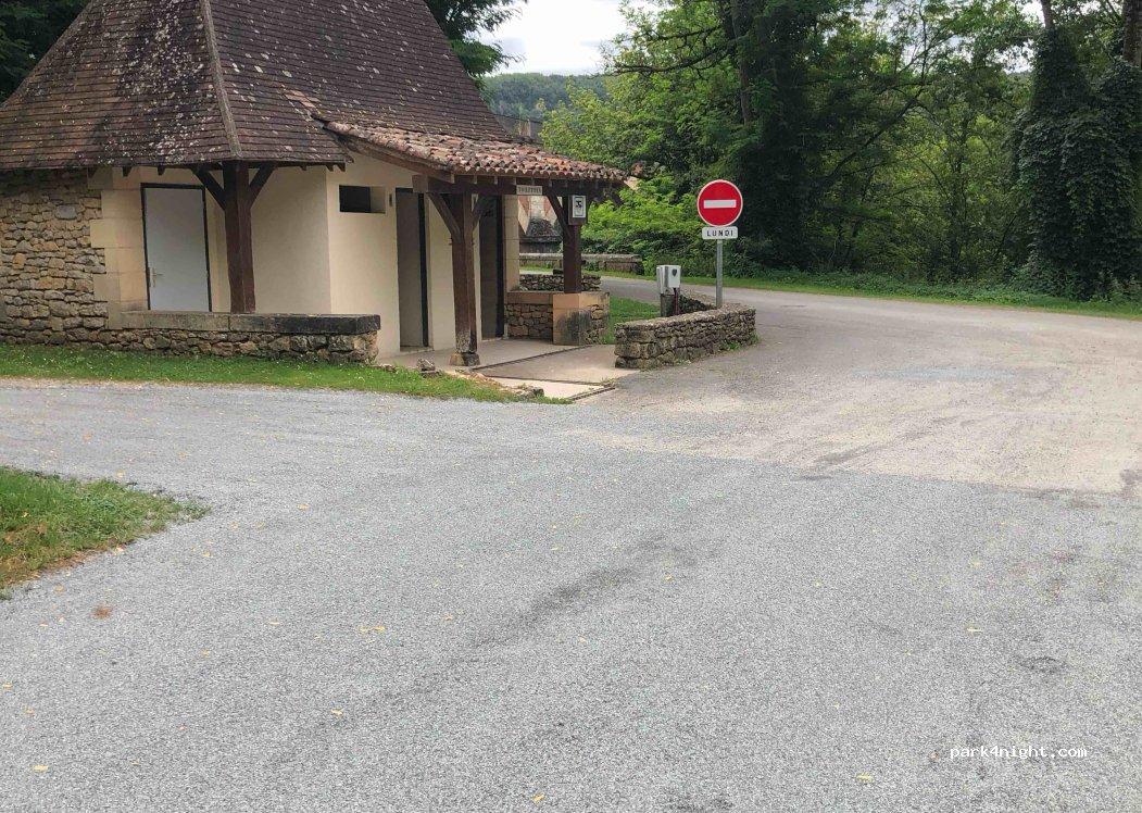 AREA CAMPER LES EYZIES DE TAYAC SIREUIL - Foto 4