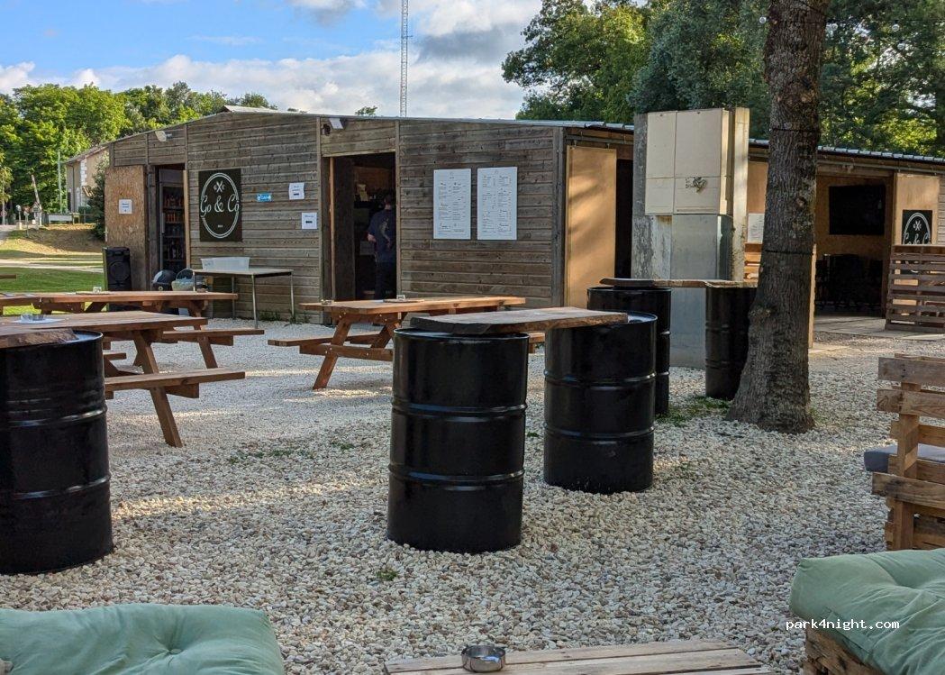 Area Camper Châteauneuf-sur-Charente (F) - Foto 7