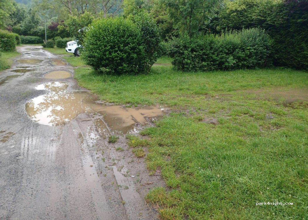 Aire de camping-car Domaine du Lac - Foto 3