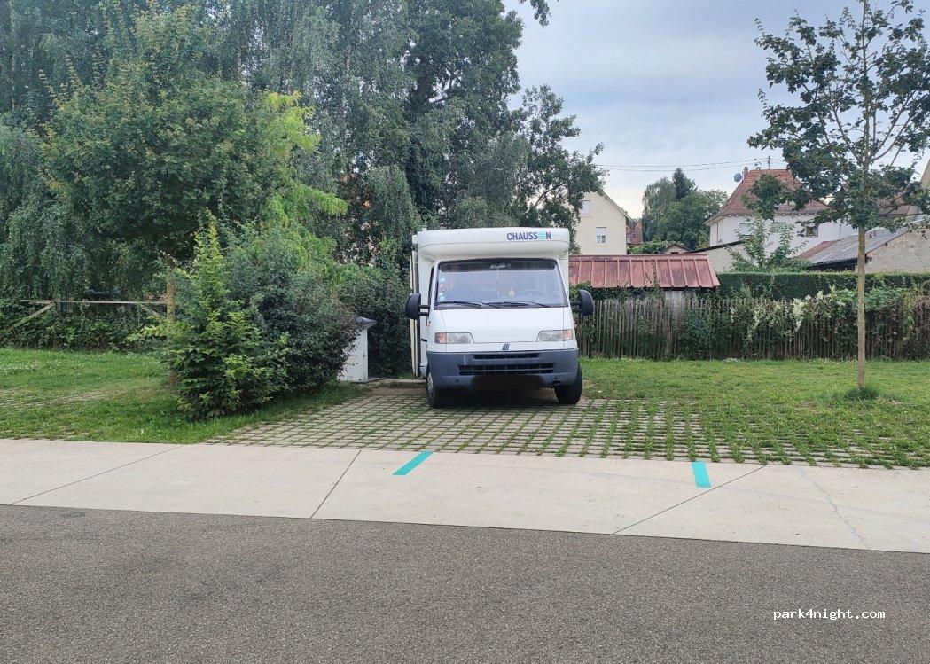 Aire de camping-car gratuite - Foto 5