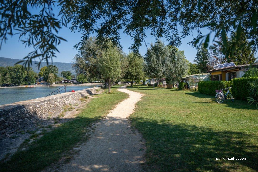 Wohnmobil- und Wohnwagenstellplatz 2074 - Foto 5