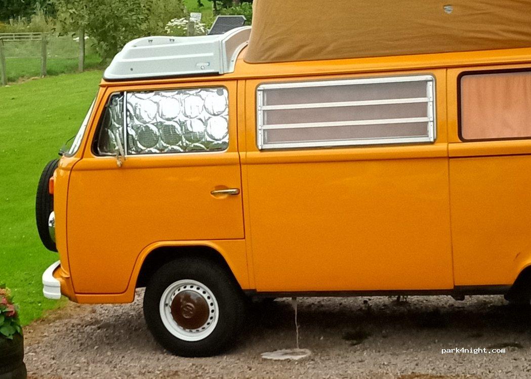 Aire de Camping Cars, Marais