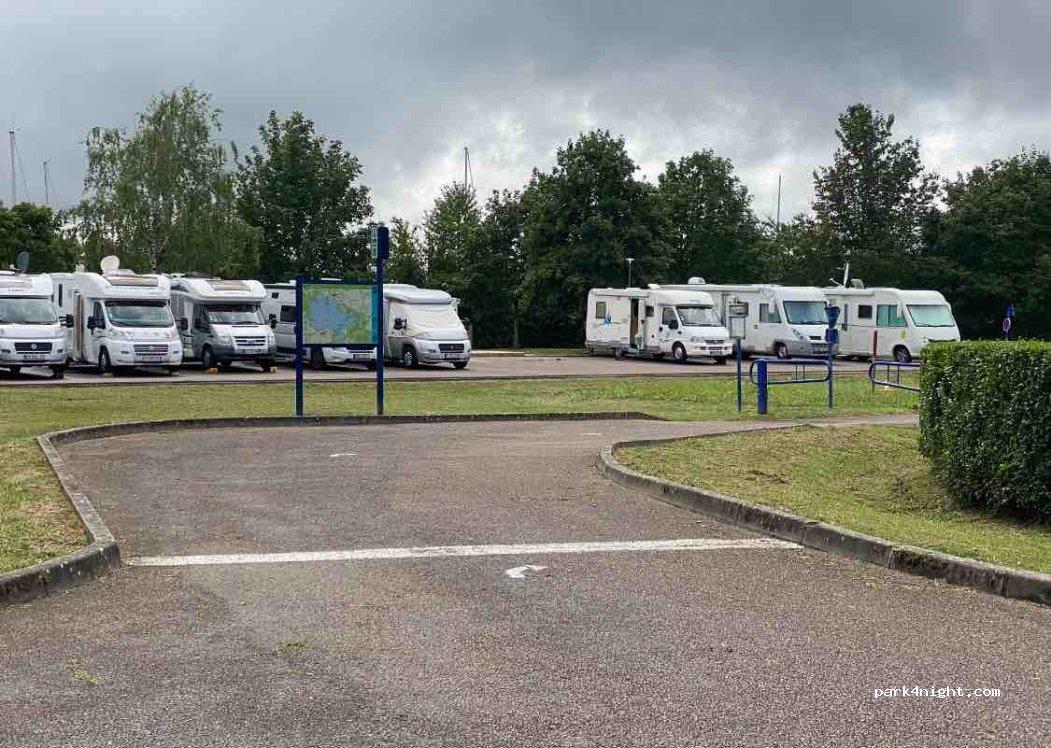 Aire de Camping-Cars de Nuisement - Foto 7