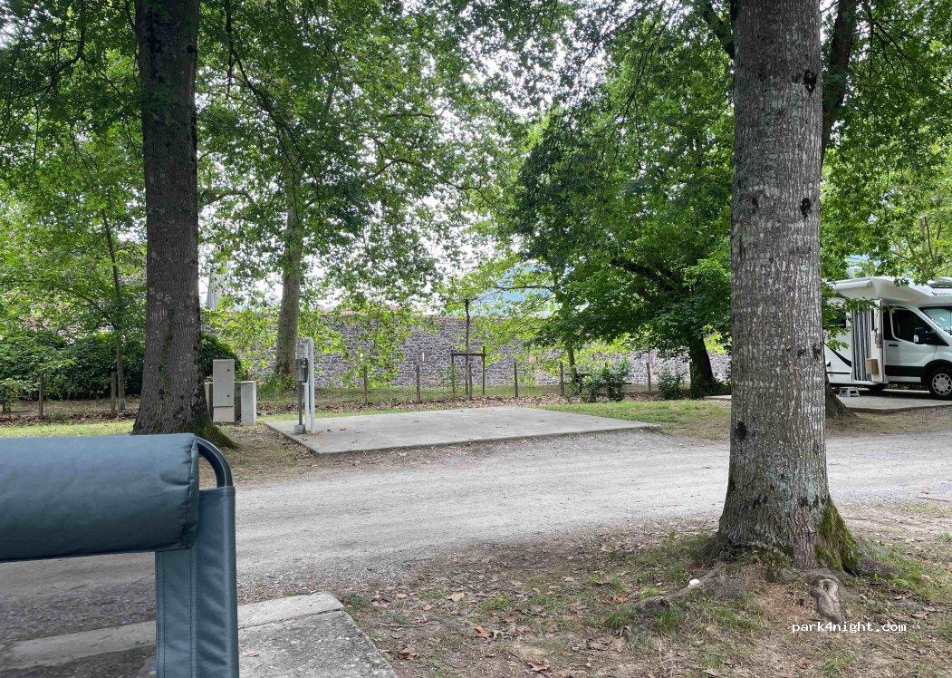 Area de autocaravanas del Frontón - Foto 2