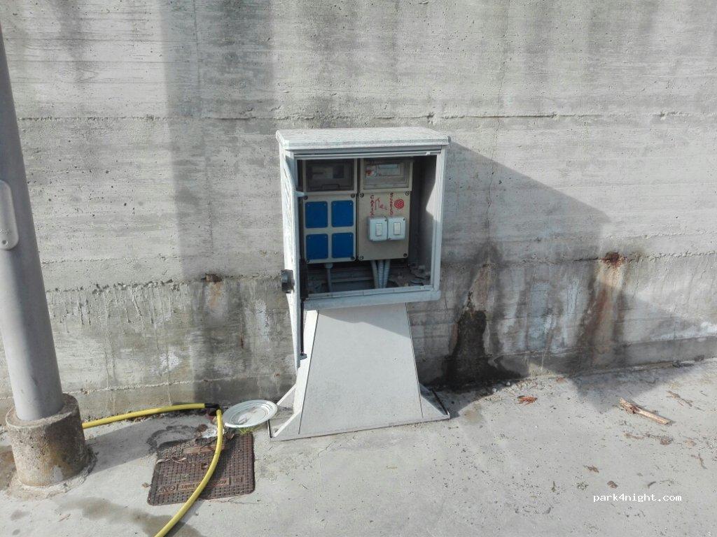 Area Sosta Camper - Cherasco - Foto 4