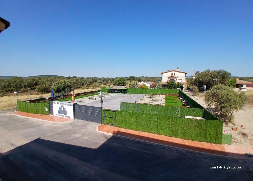 Área de Autocaravanas Victoriano Martín - Foto 2