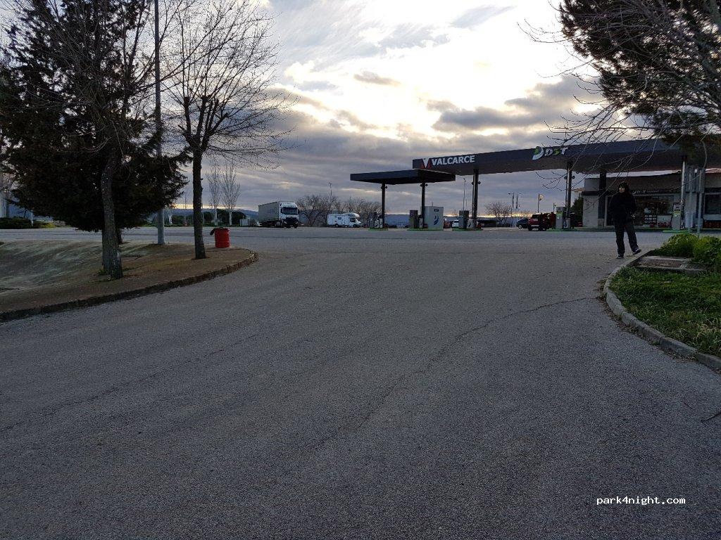 Area AC Belvis De Monroy Valcarce gas station - Foto 3