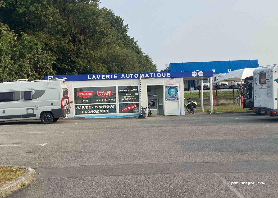 Aire de camping-car Crac'h - Kerdreven