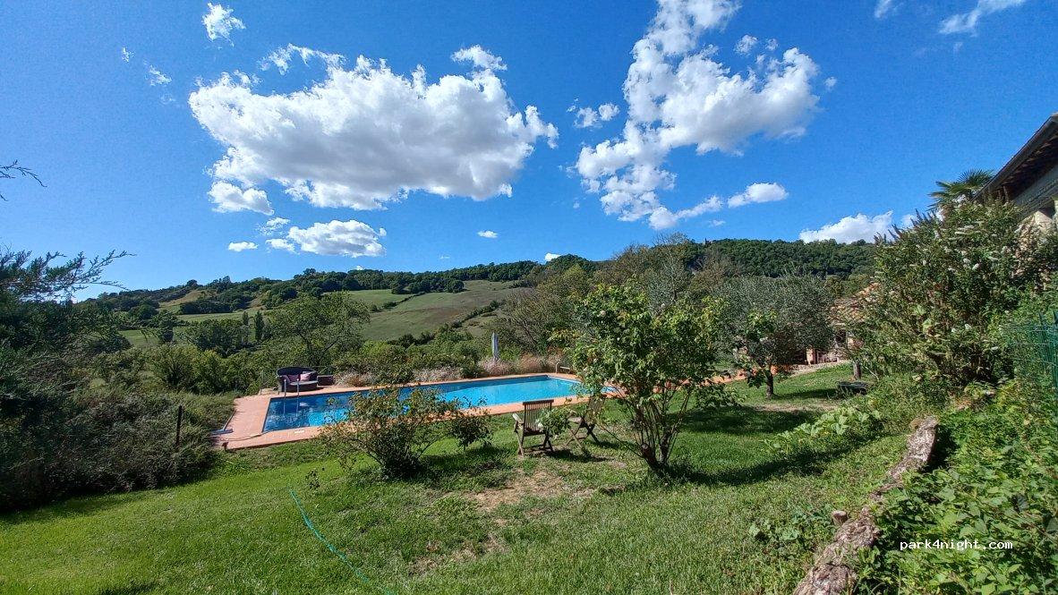 Area Sosta Camper Suprema | Gubbio - Foto 5