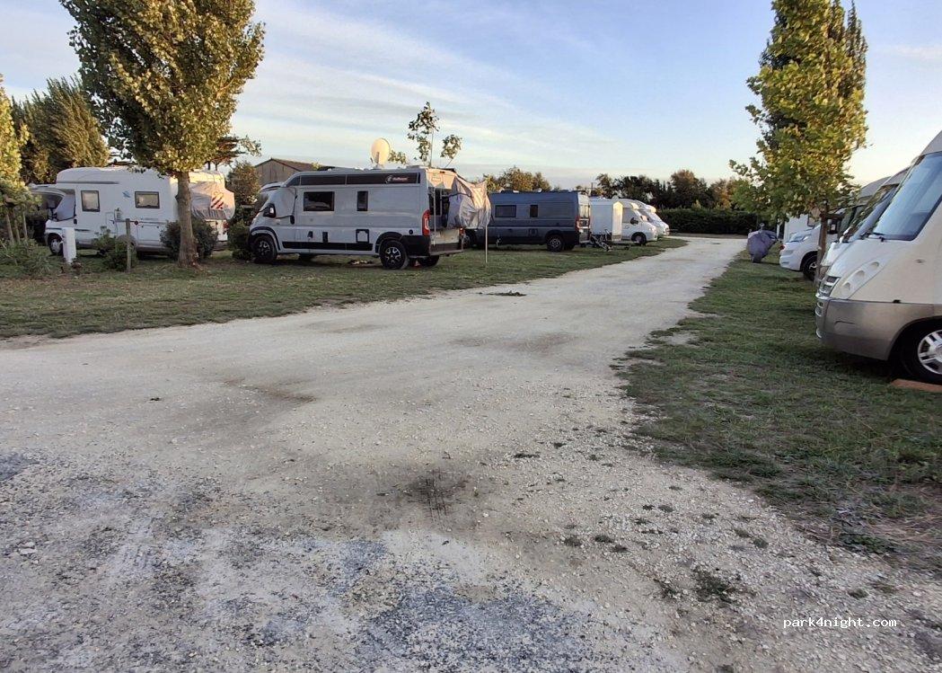 Aire de Camping-car du Moulin