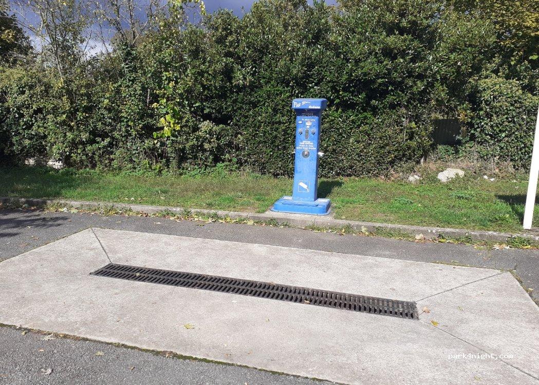 Aire de service camping-car 79800 Pamproux - Foto 3