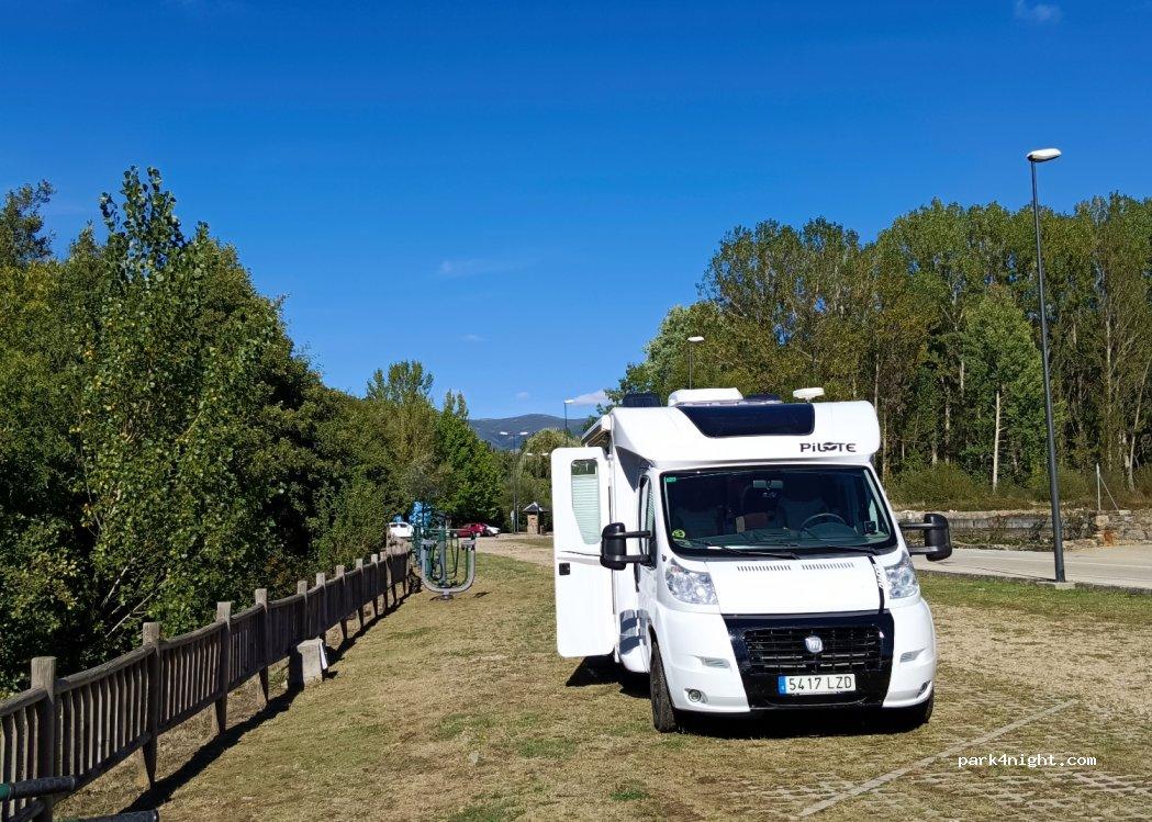 Área de Autocaravanas de Pobladura de las Regueras - Foto 4