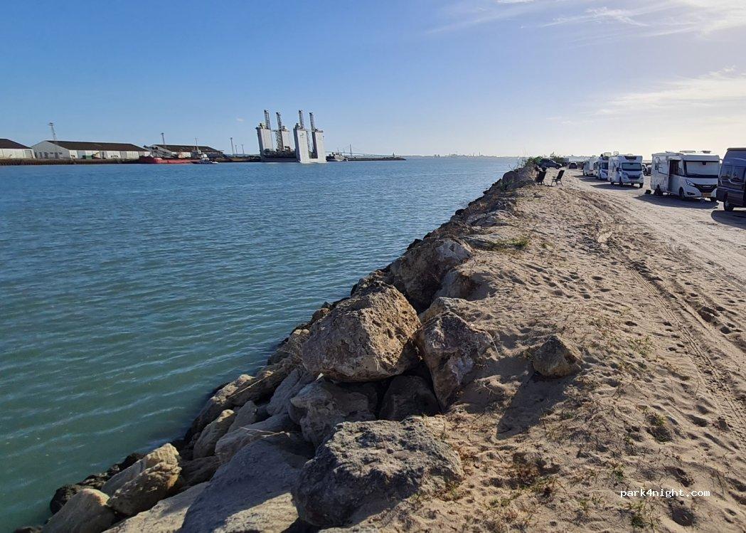 Área de servicio para autocaravanas