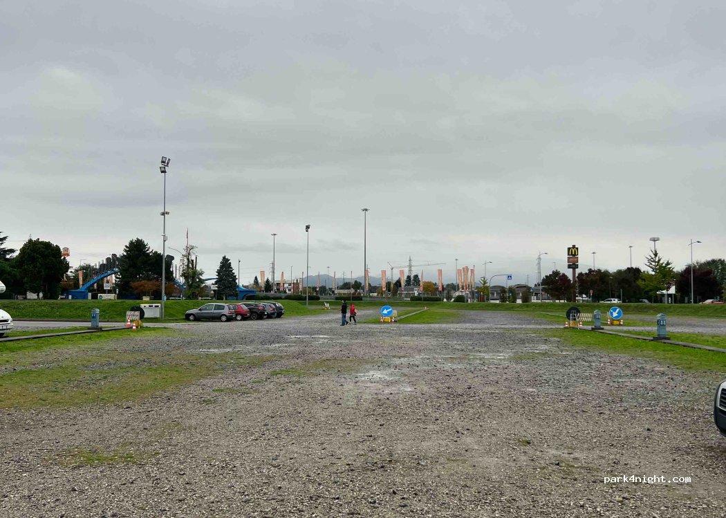 Area Sosta Leolandia - Foto 6