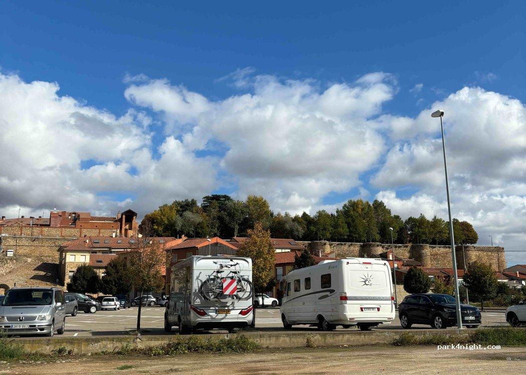 Área de servicios de autocaravanas de Astorga - Foto 5