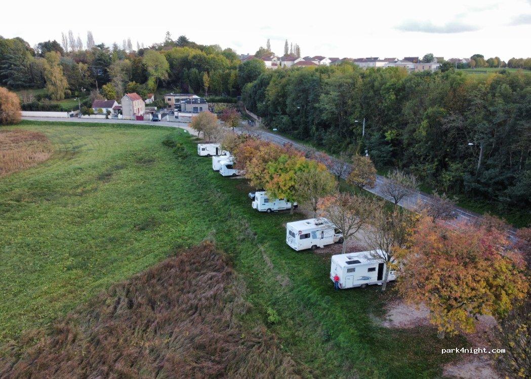 Aire de service Camping Car "COIN DES ILES" - Foto 2