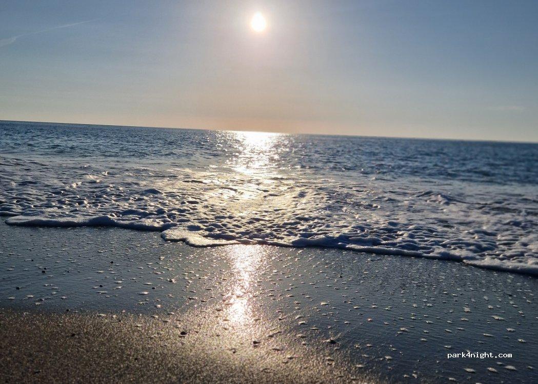 Martina Area Camper Stabilimento Balneare - Foto 5