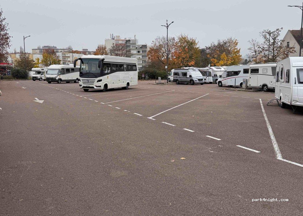 Camper Park Beaune - Foto 3