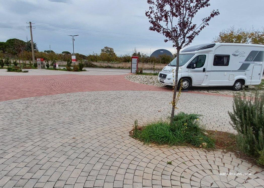 Area Camper Acquaviva - Foto 4