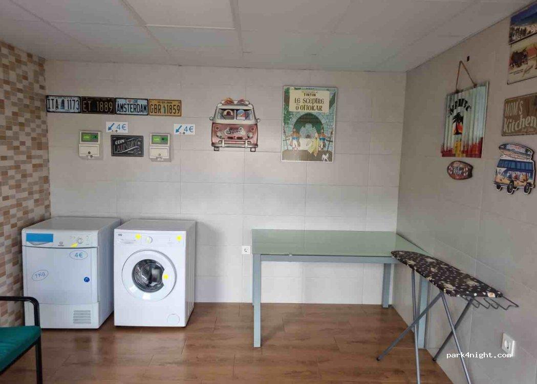 Área autocaravanas E.S. Suances