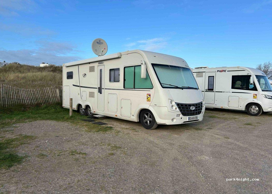 Aire de stationnement pour camping-car du Phare de Berckr - Foto 3