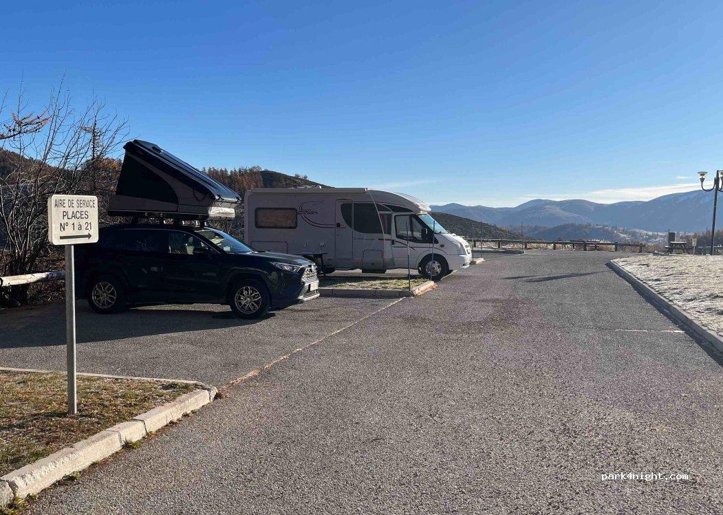 Aire de camping-cars de Valberg le Lagopède - Foto 7