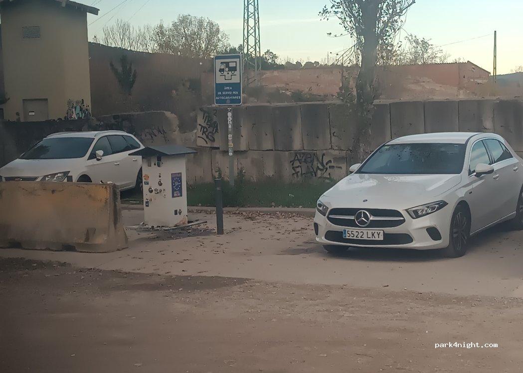 Área Autocaravanas Besalú