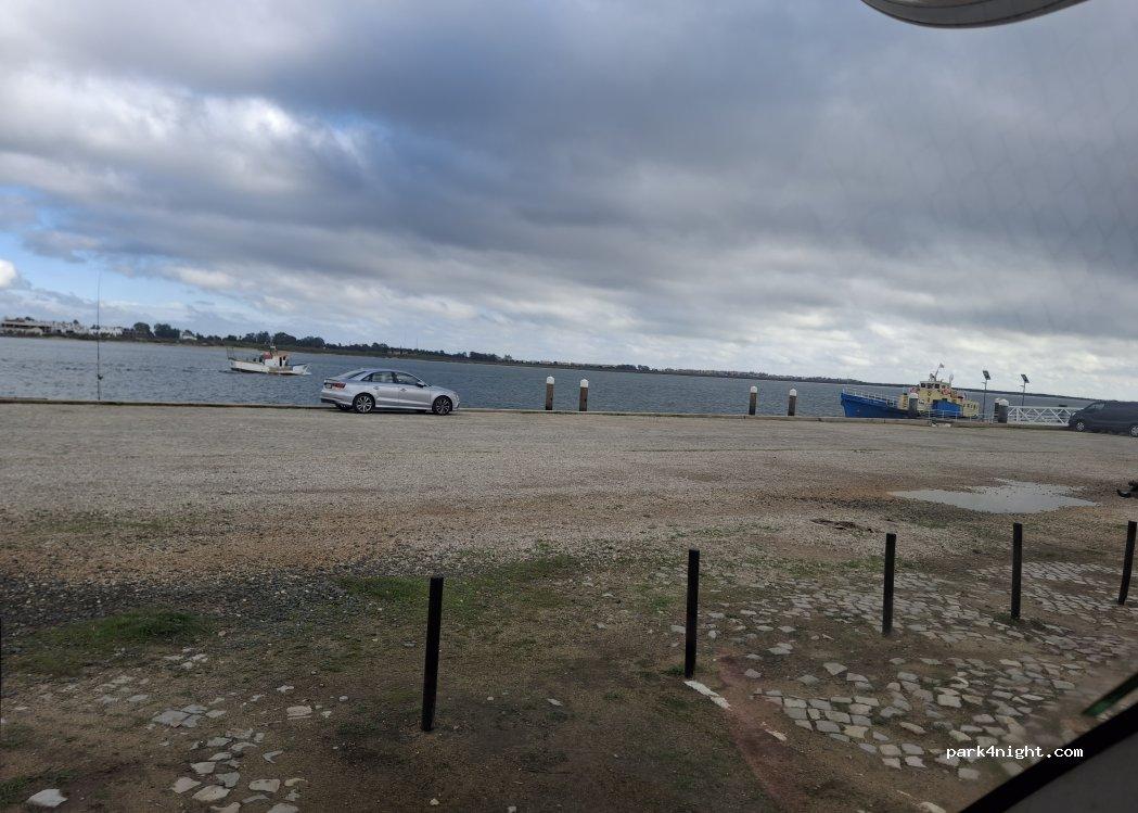 Parque de Autocaravanas de Vila Real de Santo António - Foto 2