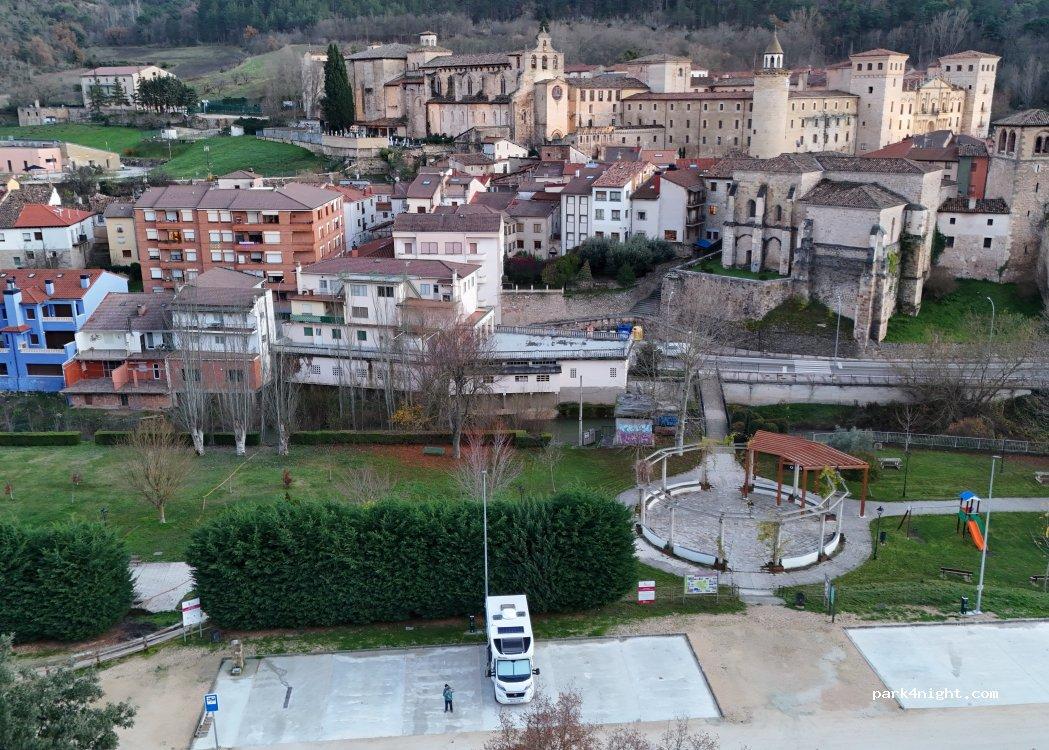 Area autocaravanas Oña