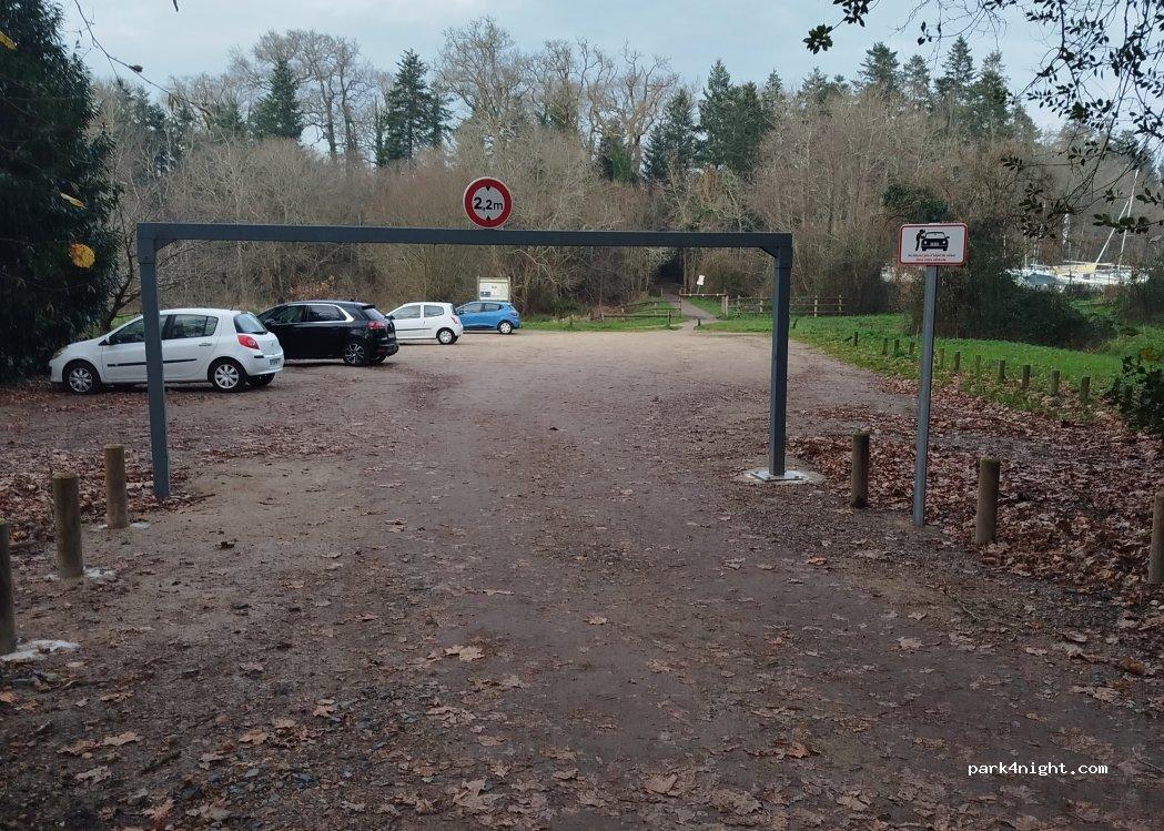 Area autocaravanas La Chapelle sur Edre - Foto 4