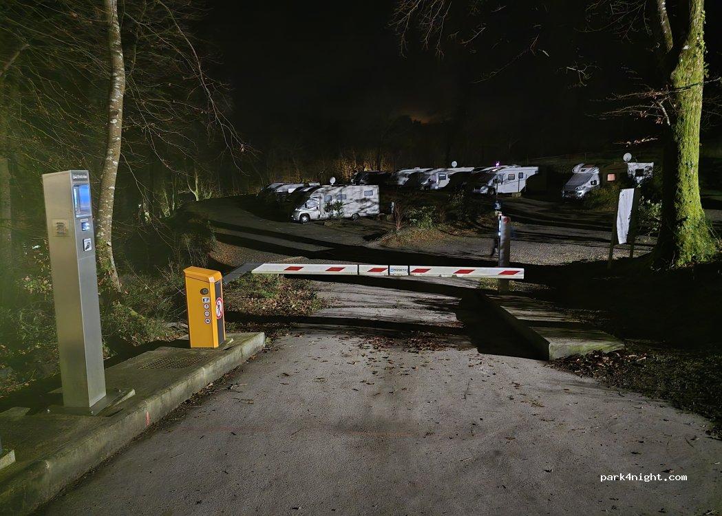 Aire de stationnement Camping-Car de Rochefort-en-Terre - Foto 3