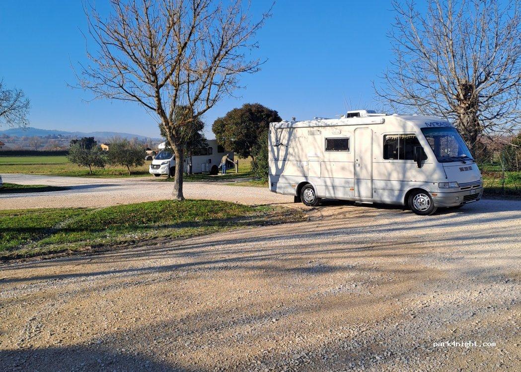 Area di Sosta Comunale Bevagna - Foto 2