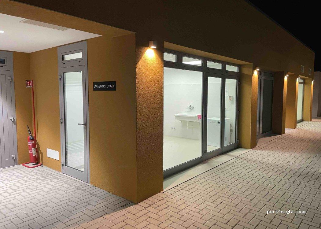 Area Sosta Camper Suprema | Gubbio - Foto 3