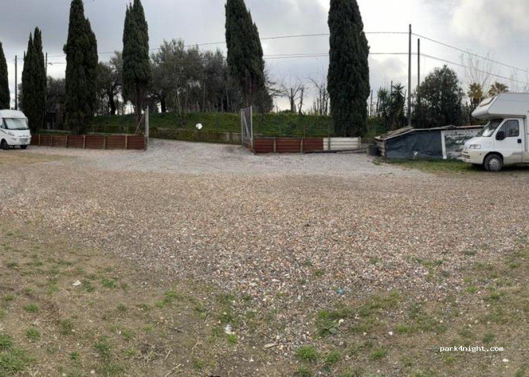 Parcheggio Smiraglia Sosta Camper - Foto 3