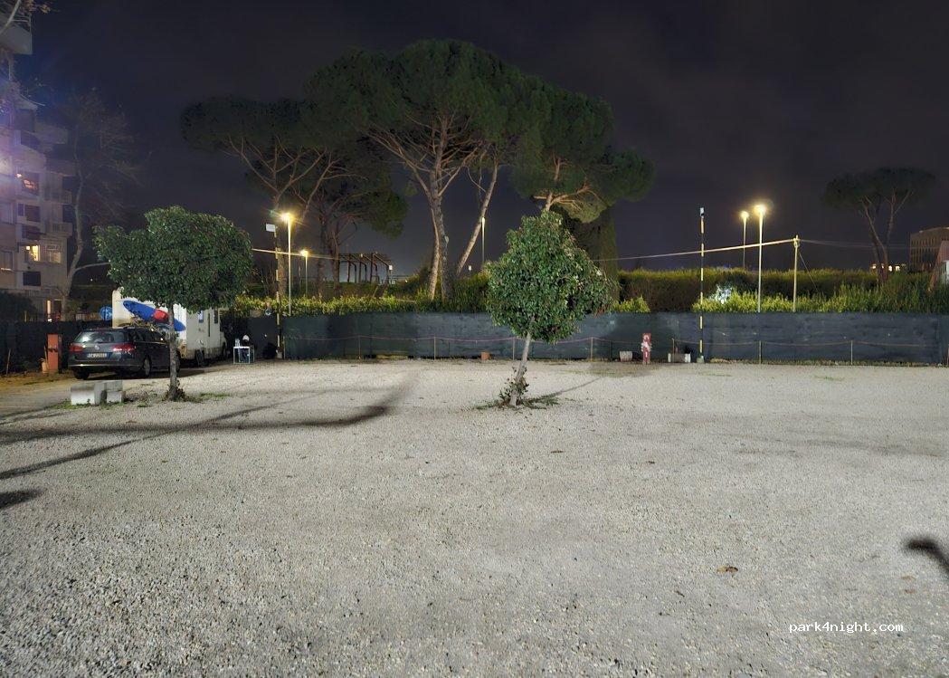 Parcheggio - Area sosta camper - Foto 4