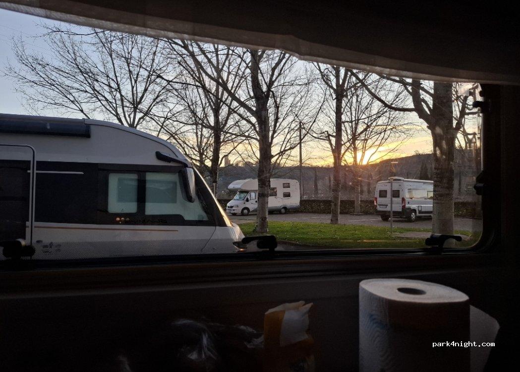 Camper Parking Area - Parking Visconti - Foto 3