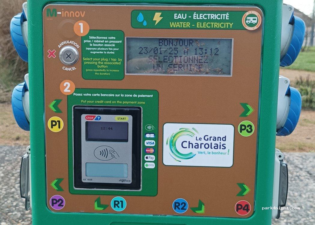 Aire de Services Pour Camping-Car Molinet - Foto 4