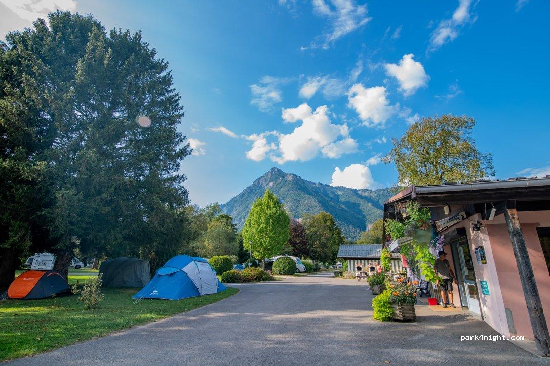 Aire de service camping car 74130 Bonneville - Foto 7