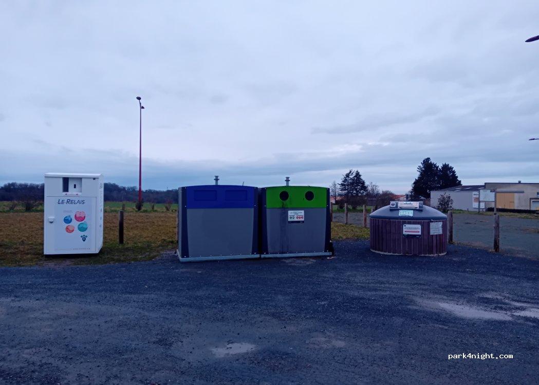 Aire de service de camping-car de Chanverrie - Foto 2