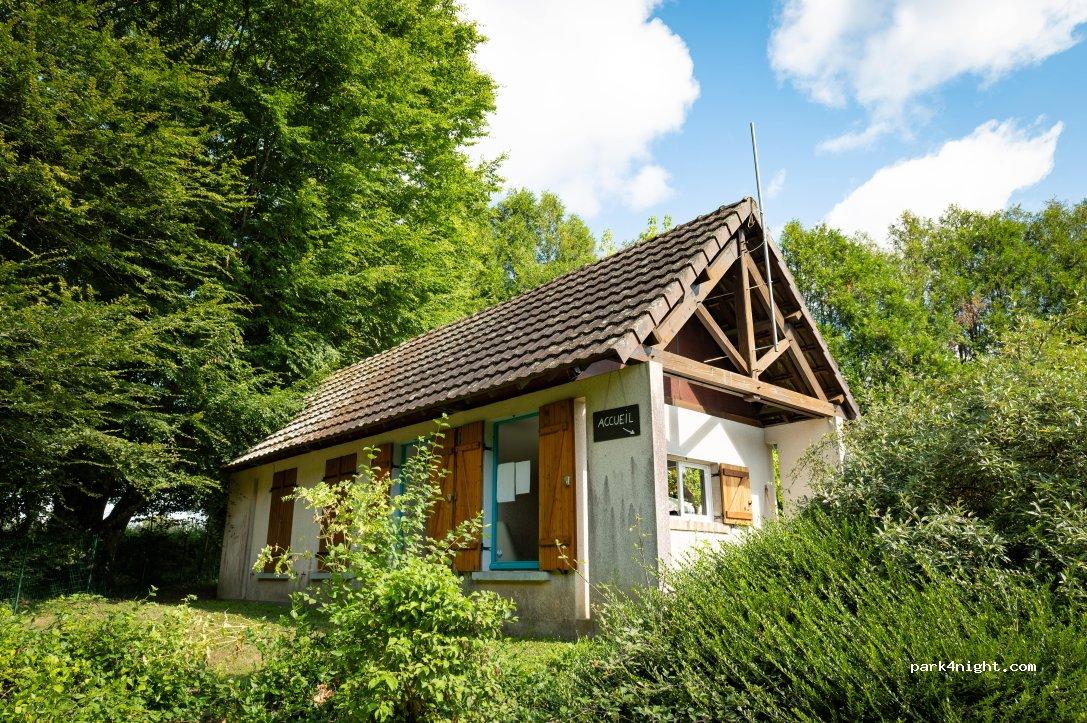 Aire naturelle de camping-cars